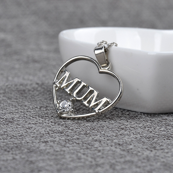 'Mum 'Crystal Heart Pendant Necklace