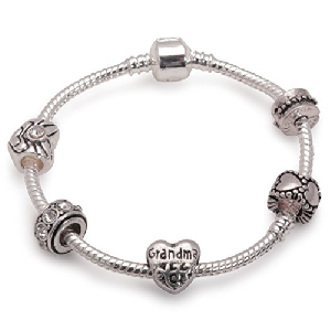Gran 'Silver Romance' Silver Plated Charm Bead Bracelet