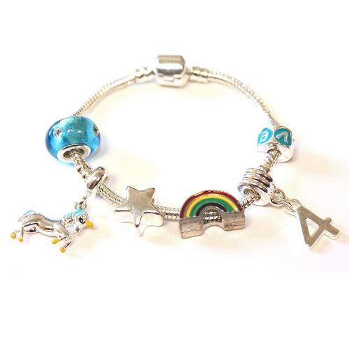 Uicorn bracelet for 4 year old girls. A gift for 4 year old girl